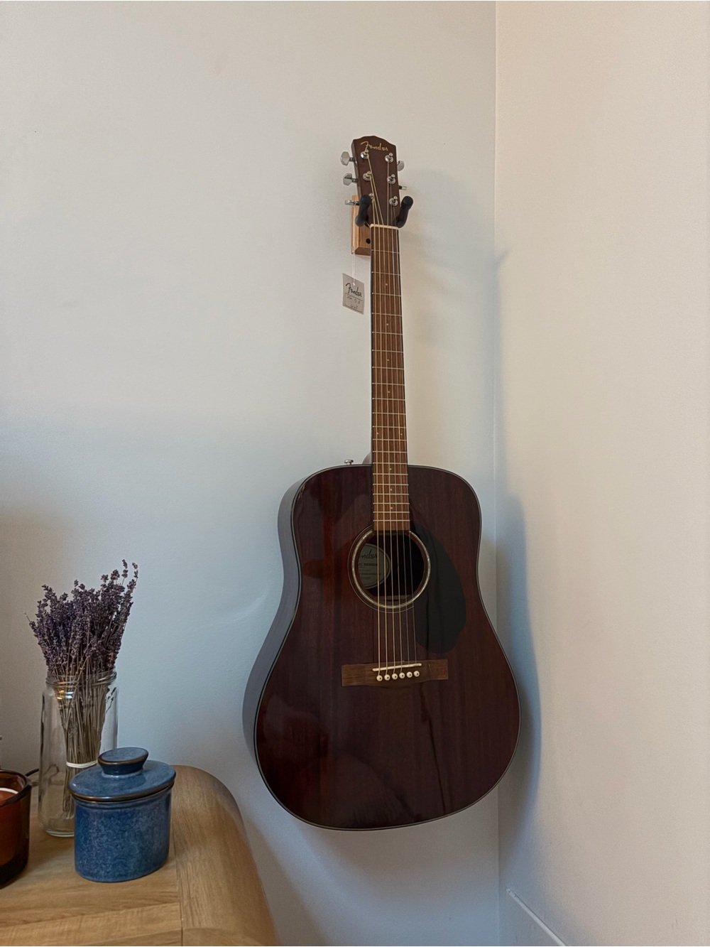 Fender Acoustic Guitar in Deep Mahogany Brown